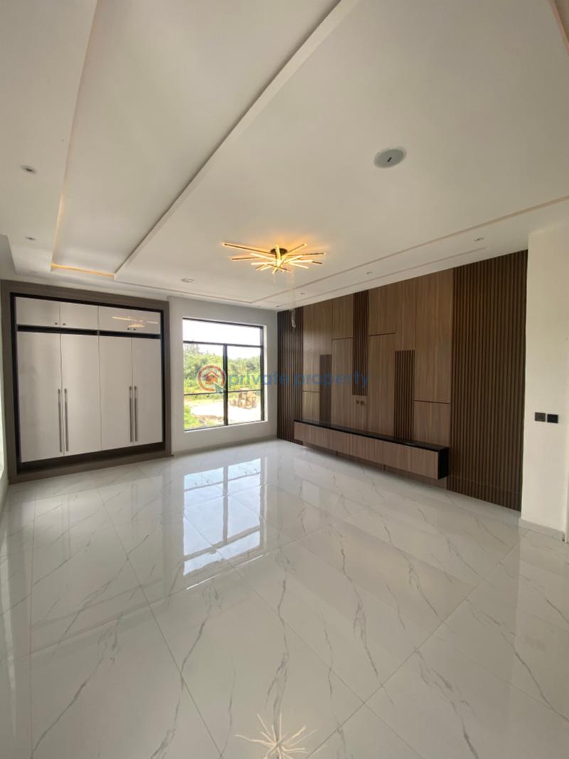 5 bedroom Detached Duplex For Sale Ikota Lekki Lagos - 16