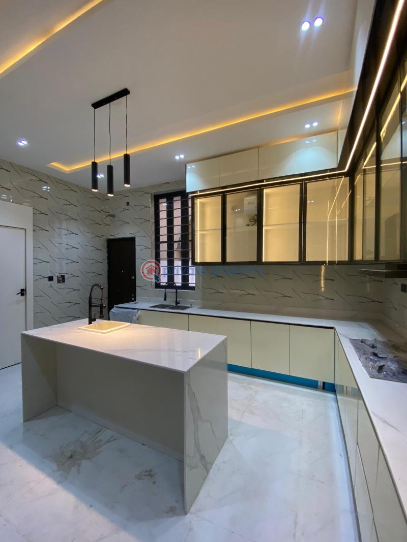 5 bedroom Detached Duplex For Sale Agungi Idado Lekki Lagos - 4