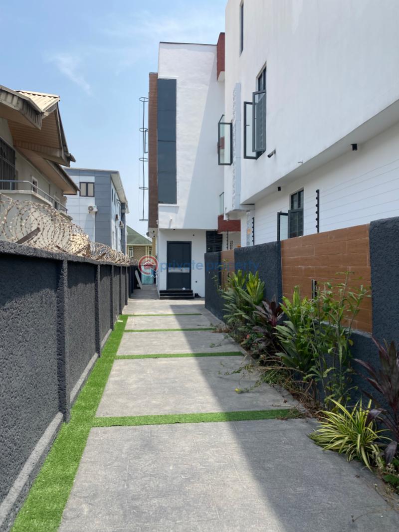 5 bedroom Semi detached Duplex For Sale Lekki Phase1 Lekki Phase 1 Lagos - 2