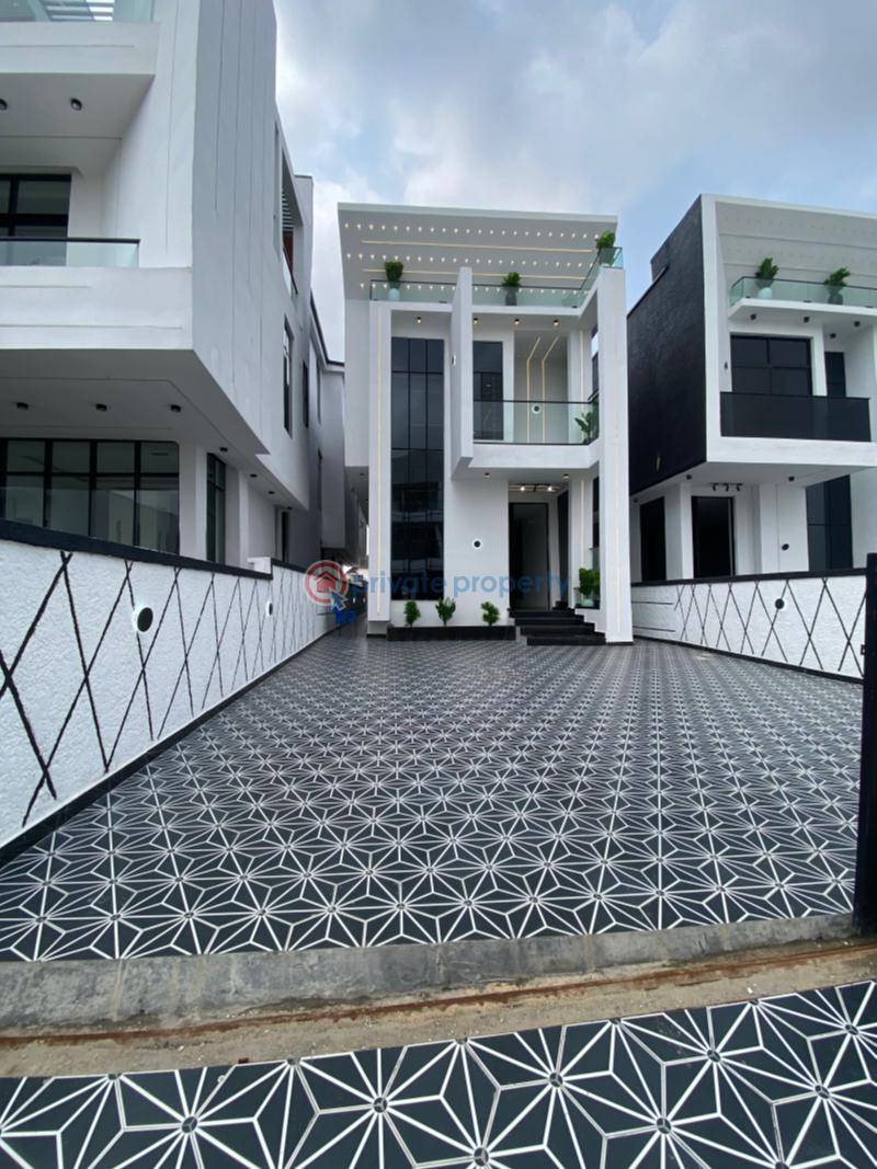 5 bedroom Detached Duplex For Sale Chevron Drive Lekki Lagos - 1