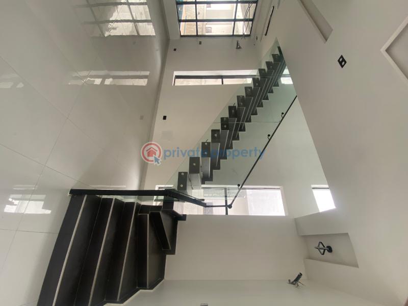 5 bedroom Detached Duplex For Sale Chevron Drive Lekki Lagos - 4