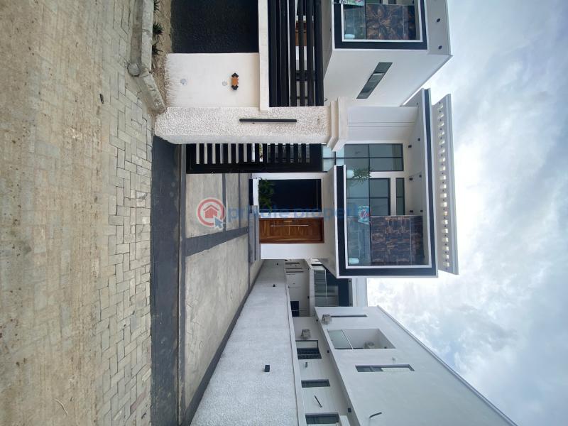 5 bedroom Detached Duplex For Sale Chevron Drive Lekki Lagos - 3