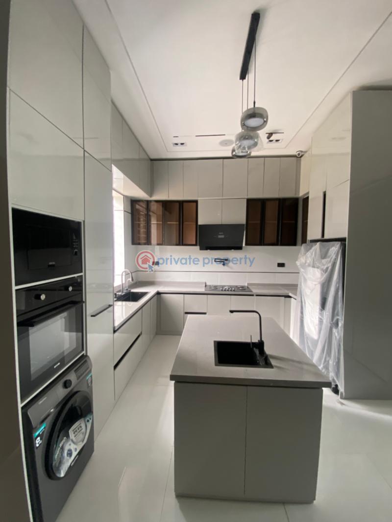 5 bedroom Detached Duplex For Sale Discovery Park Lekki Expressway Lagos - 3