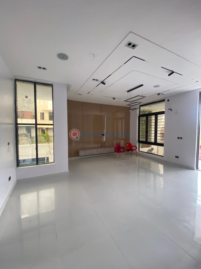 5 bedroom Detached Duplex For Sale Discovery Park Lekki Expressway Lagos - 1
