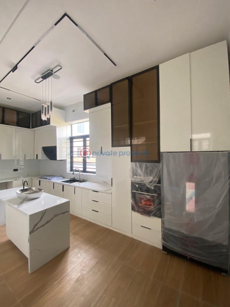5 bedroom Detached Duplex For Sale Harris Drive Victoria Garden City Lekki Lagos - 5