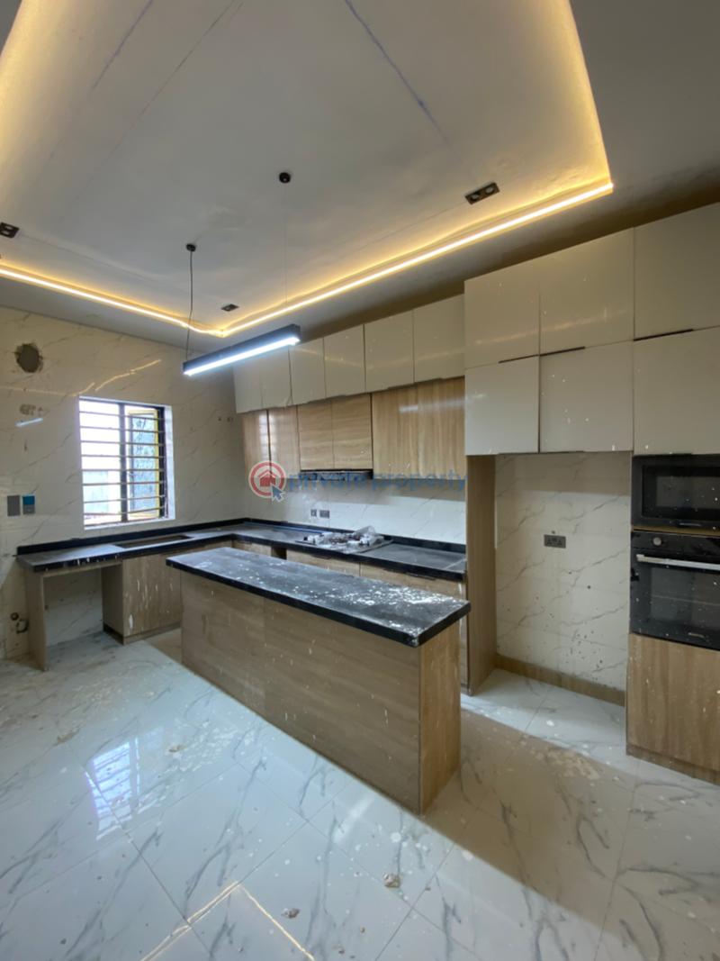 5 bedroom Detached Duplex For Sale Orchid Road Lekki Expressway Lagos - 5