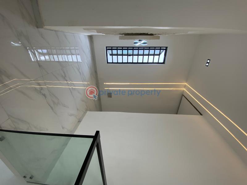5 bedroom Detached Duplex For Sale Chevron Drive Lekki Lagos - 11