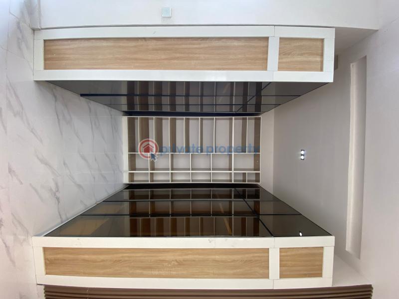 5 bedroom Detached Duplex For Sale Chevron Drive Lekki Lagos - 13