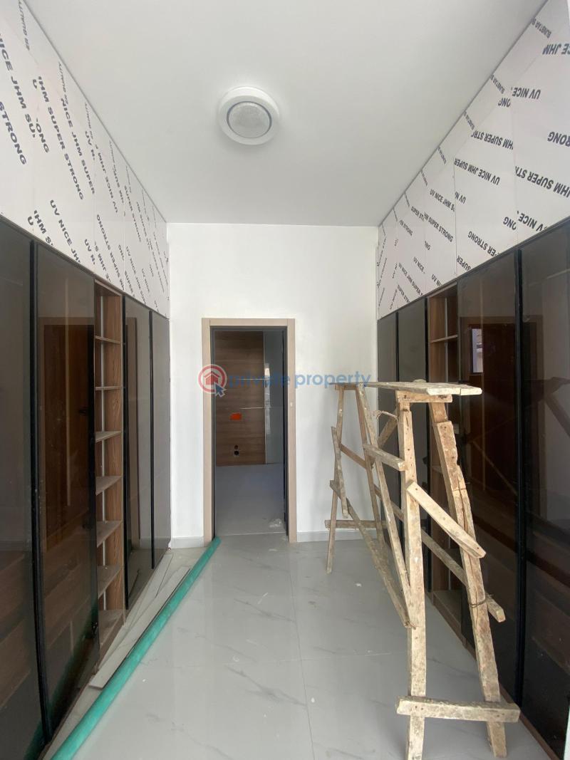 5 bedroom Detached Duplex For Sale Ikota Villa Estate Ikota Lekki Lagos - 8