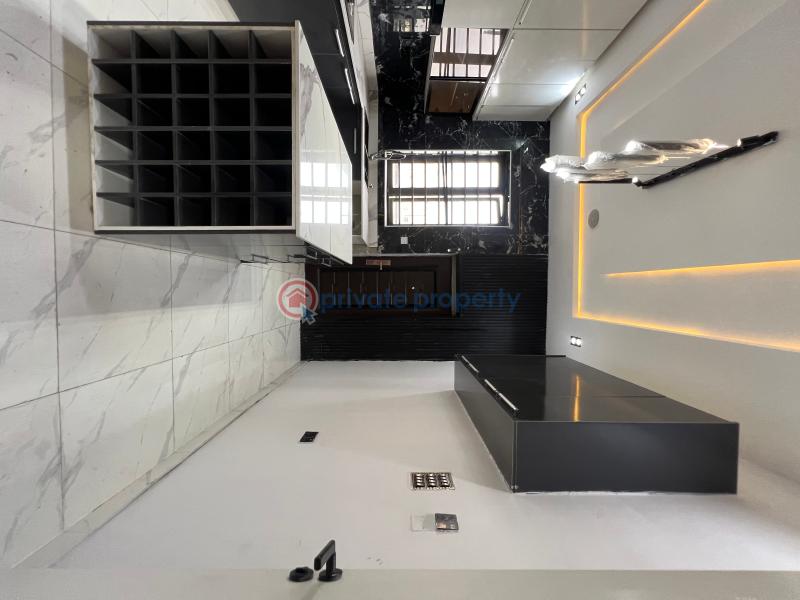 5 bedroom Detached Duplex For Sale Ikota Lekki Lagos - 12