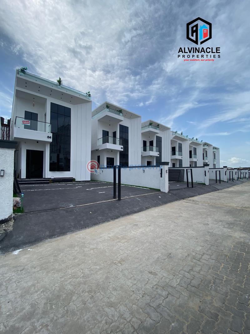 5 bedroom Detached Duplex For Sale Chevron Drive Lekki Lagos - 0