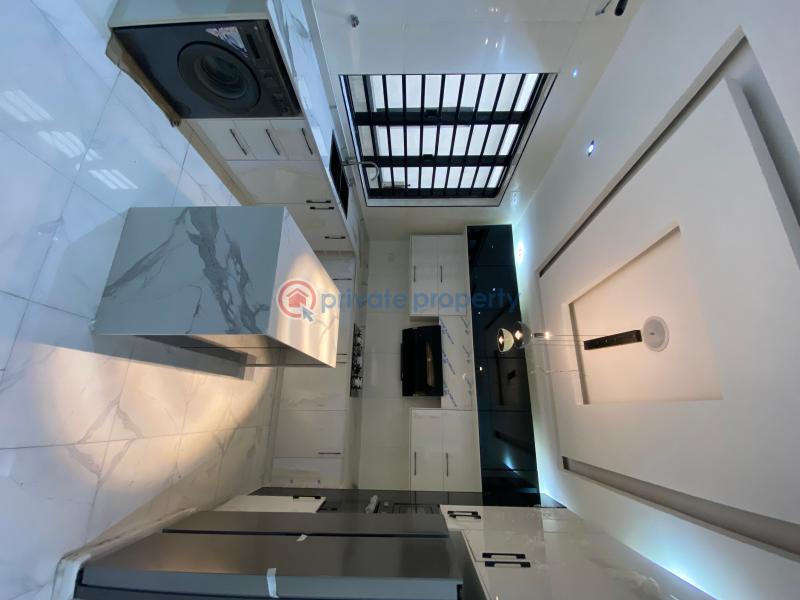 5 bedroom Detached Duplex For Sale Chevron Drive Lekki Lagos - 8