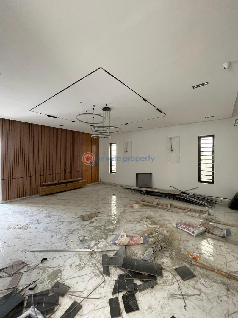 Newly built 5 bed duplex with swimming pool - 4 5 bedroom Detached Duplex For Sale Orchid Road Along Lekki Expressway Lagos - 4