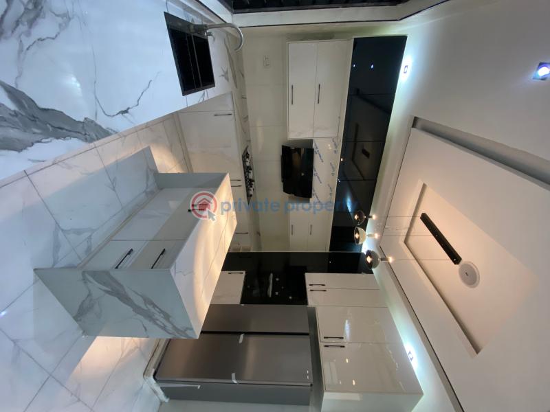 5 bedroom Detached Duplex For Sale Chevron Drive Lekki Lagos - 1
