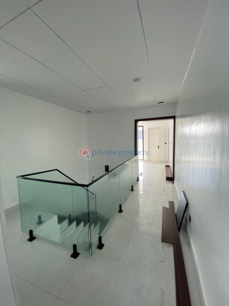 5 bedroom Detached Duplex For Sale 2nd Toll Gat Lekki Lagos Lekki Expressway Lagos - 3
