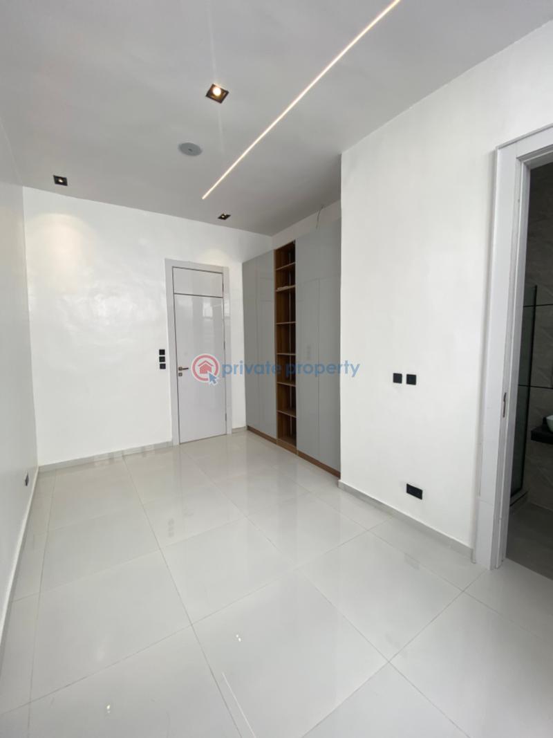 5 bedroom Detached Duplex For Sale Chevron Drive Lekki Lagos - 8