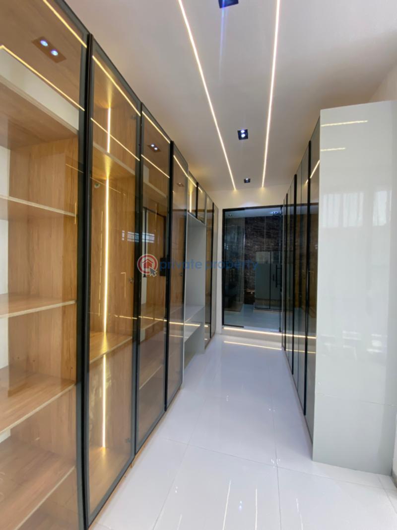 5 bedroom Detached Duplex For Sale Chevron Drive Lekki Lagos - 16