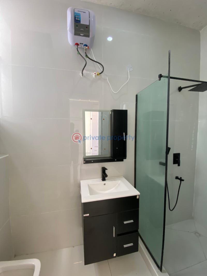 5 bedroom Detached Duplex For Sale Oral Estate Lekki Expressway Lagos - 12