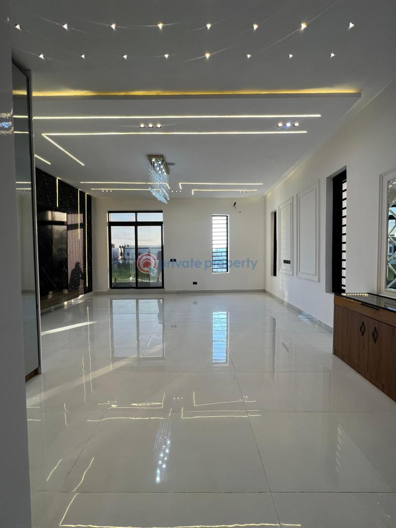 5 bedroom Detached Duplex For Sale Ado Road, Ajah Lagos - 8