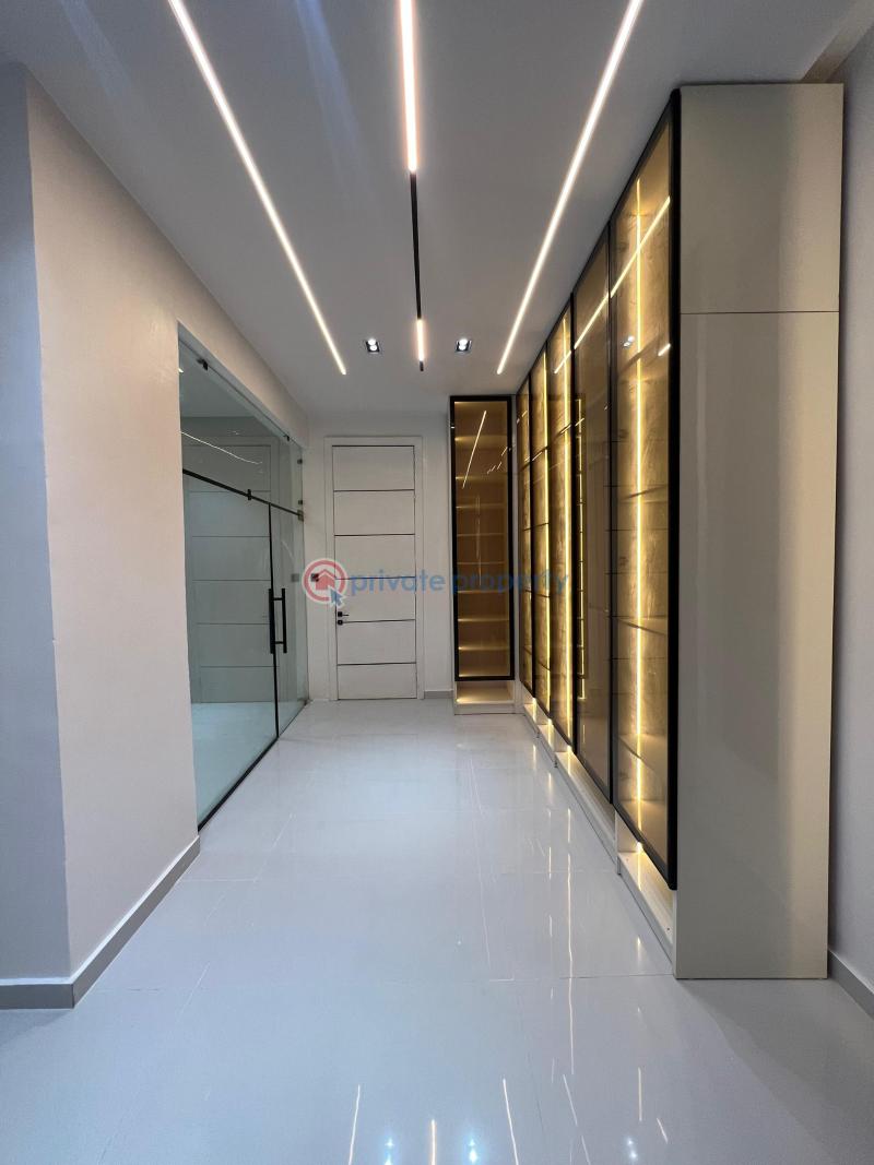 5 bedroom Detached Duplex For Sale Addo Road, Ado Ajah Lagos - 11