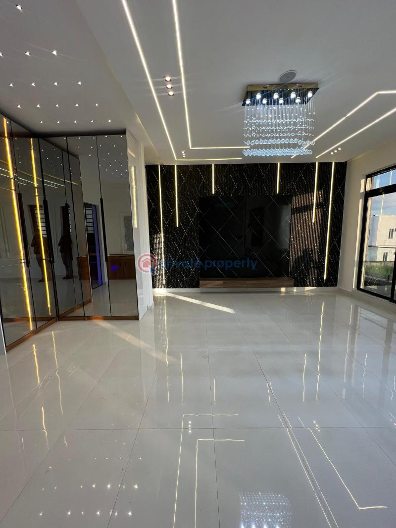 5 bedroom Detached Duplex For Sale Ado Road, Ajah Lagos - 6