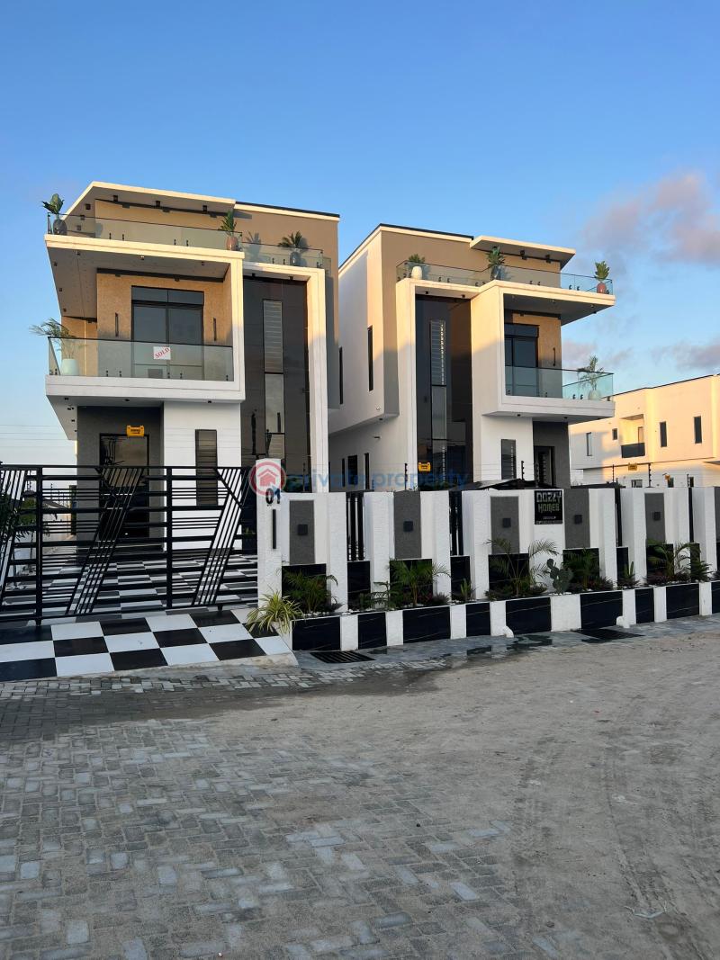 5 bedroom Detached Duplex For Sale Ado Road, Ajah Lagos - 1