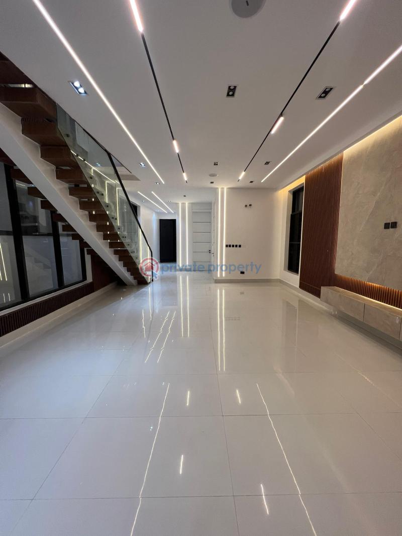 5 bedroom Detached Duplex For Sale Addo Road, Ado Ajah Lagos - 18