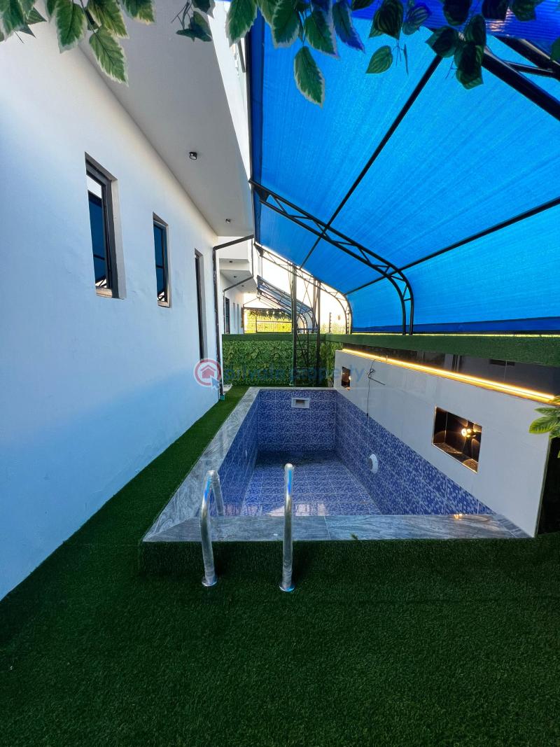 5 bedroom Detached Duplex For Sale Ado Road, Ajah Lagos - 19