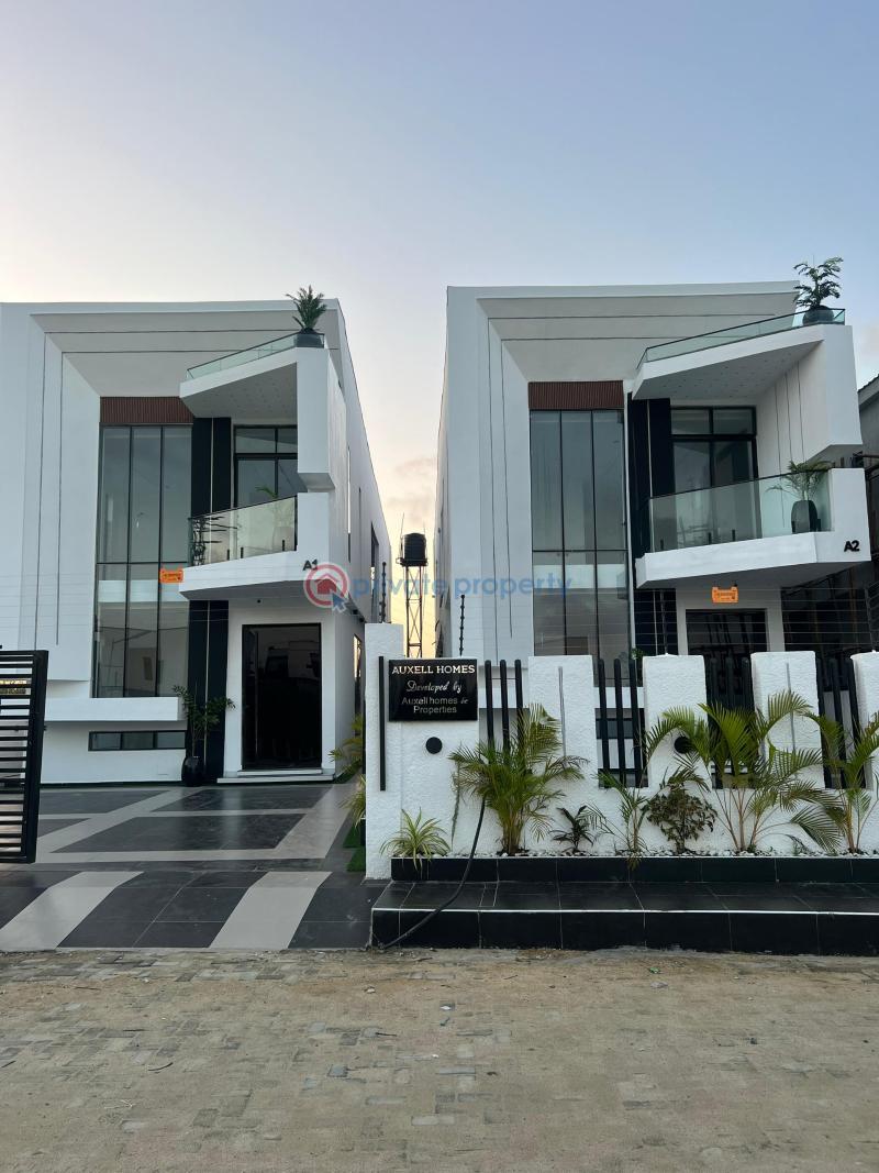 5 bedroom Detached Duplex For Sale Addo Road, Ado Ajah Lagos - 0