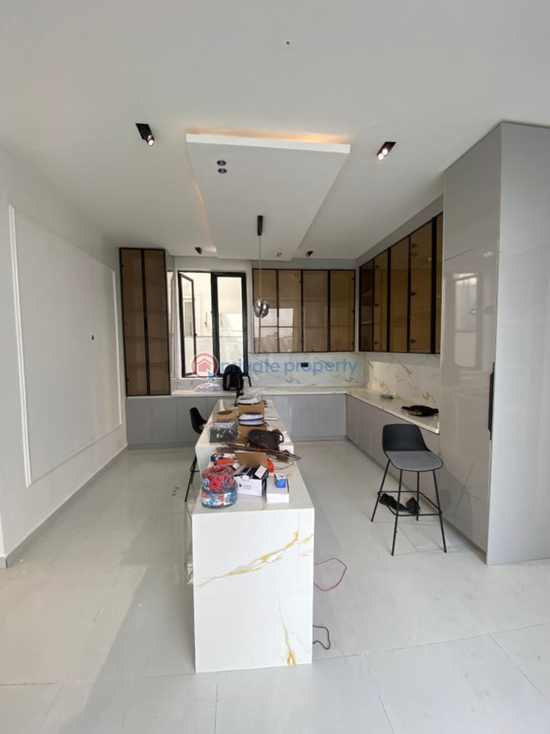 5 bedroom Detached Duplex For Sale Chevron Drive Lekki Lagos - 5