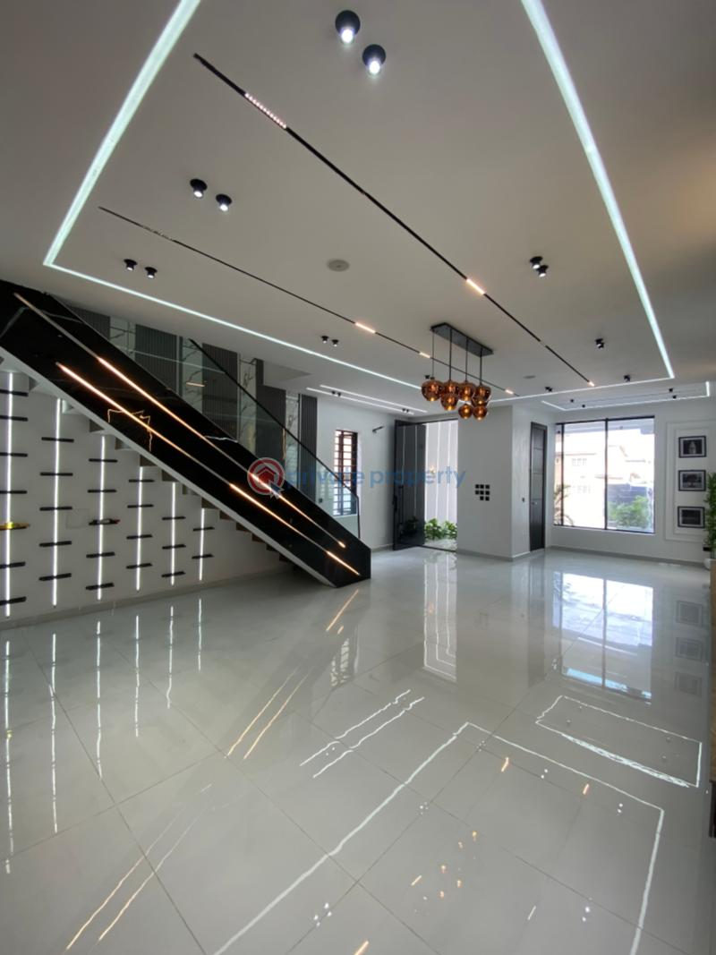 5 bedroom Detached Duplex For Sale Ikota Villa Ikota Lekki Lagos - 3