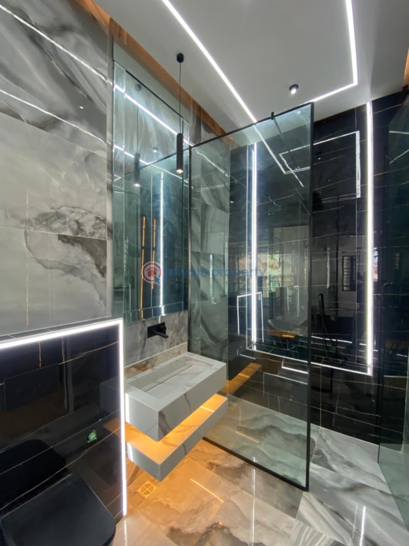 5 bedroom Detached Duplex For Sale Ikota Villa Ikota Lekki Lagos - 11