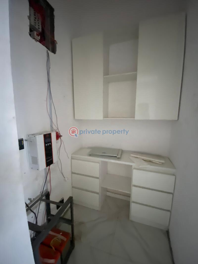 5 bedroom Detached Duplex For Sale Chevron Drive Lekki Lagos - 8