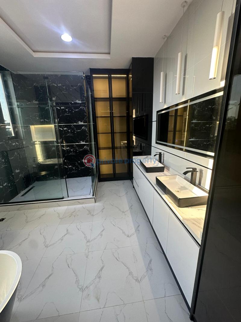 5 bedroom Detached Duplex For Sale Lakeview Park Lekki Expressway Lagos - 7