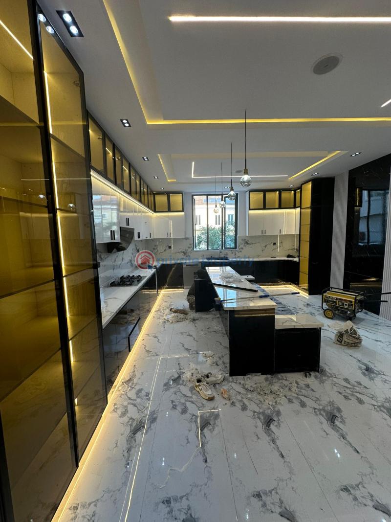 5 bedroom Detached Duplex For Sale Lakeview Park Lekki Expressway Lagos - 14