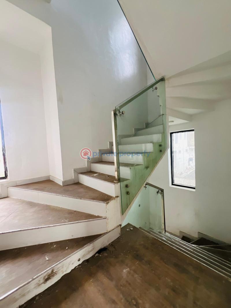 Newly built 5 bed triplex - 8 5 bedroom Semi detached Duplex For Sale Osapa London Osapa Lekki Lagos - 8