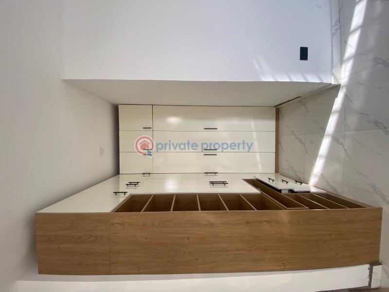 5 bedroom Detached Duplex For Sale Chevron Drive Lekki Lagos - 10