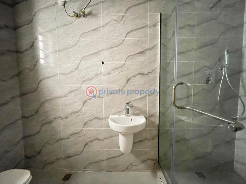 5 bedroom Flat & Apartment For Sale Surulere Lagos - 8