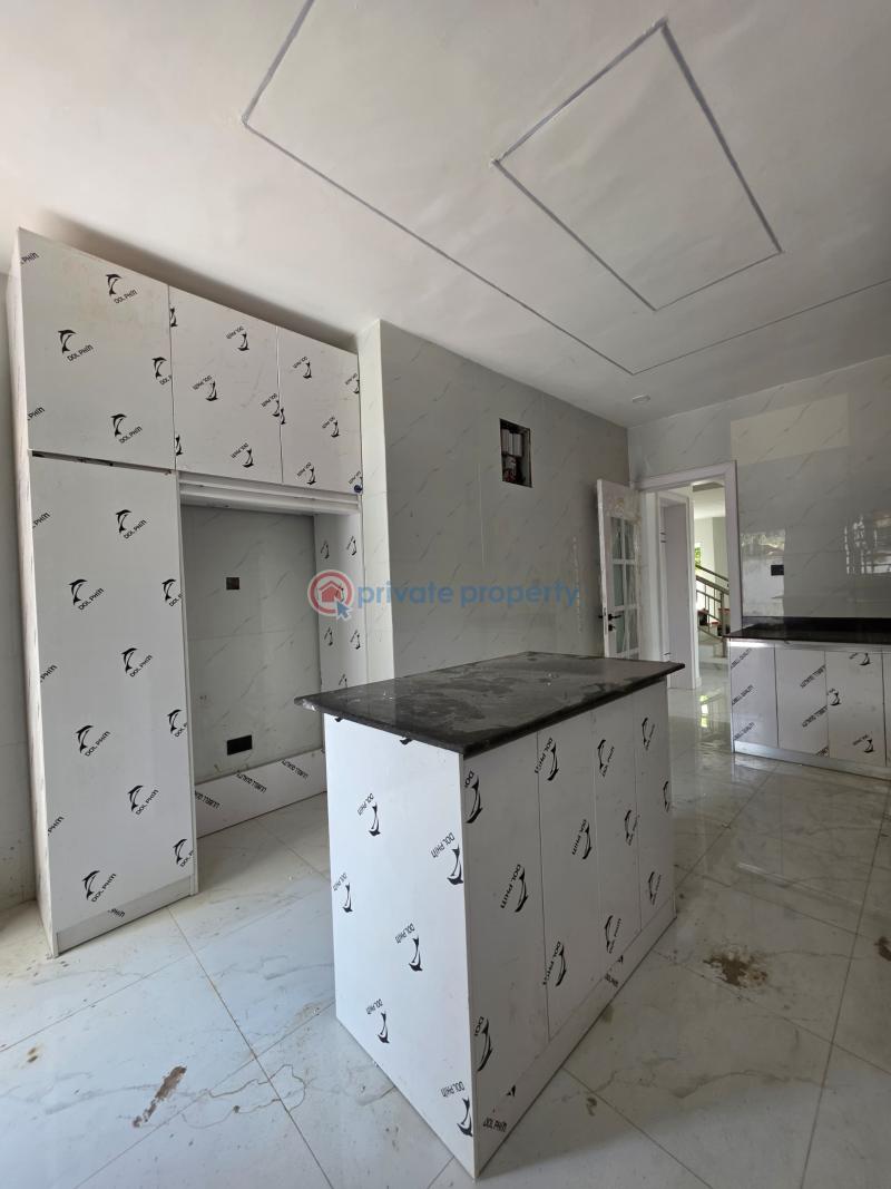 5 bedroom Detached Duplex For Sale Adeniyi Jones Ikeja Lagos - 5