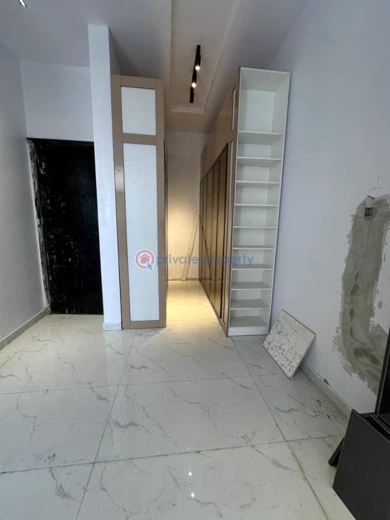 5 bedroom Detached Duplex For Sale Orchid Road Lekki Expressway Lagos - 9