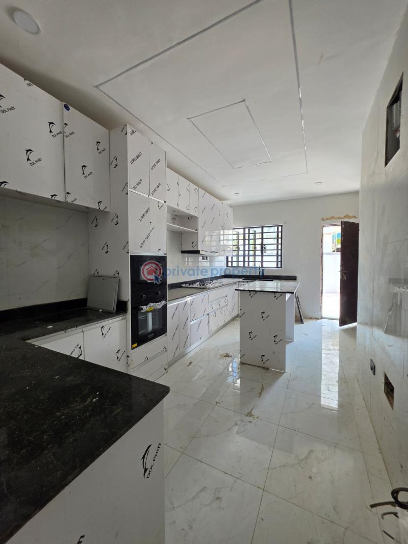 5 bedroom Detached Duplex For Sale Adeniyi Jones Ikeja Lagos - 4