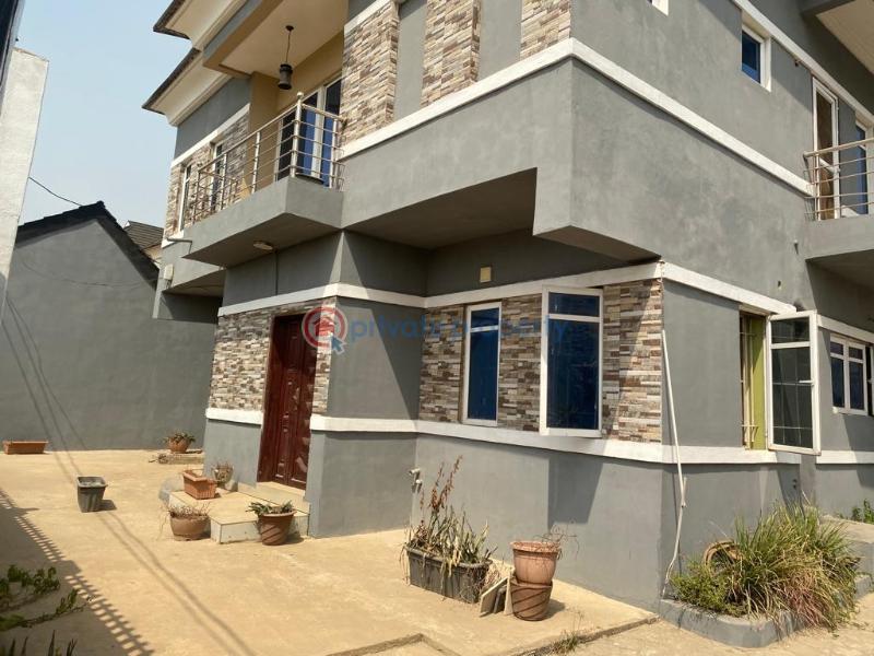 For rent 5 bedroom Duplex Kay Farm Estate Obawole Ogba Lagos (PID