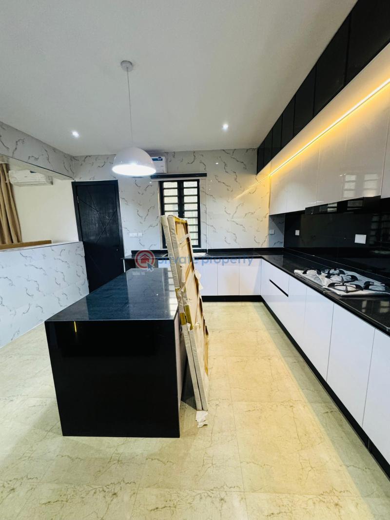 5 bedroom Detached Duplex For Sale Maryland Lagos - 8