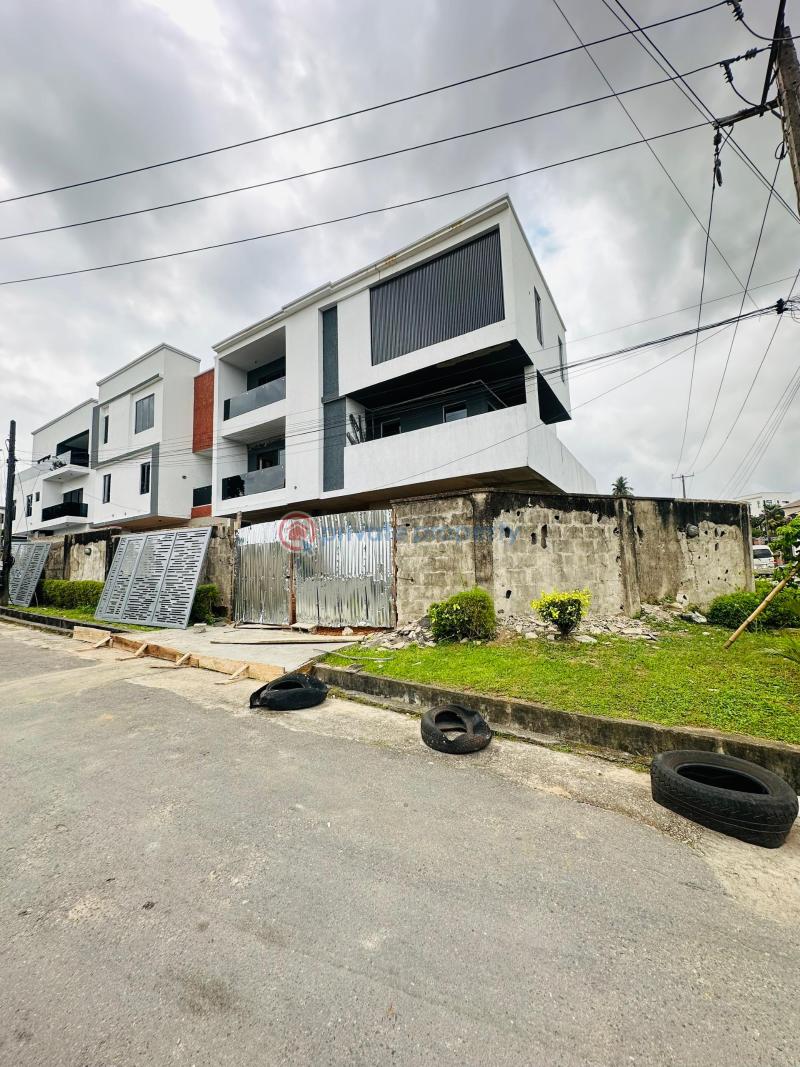 5 bedroom Detached Duplex For Sale Maryland Ikeja Lagos - 0
