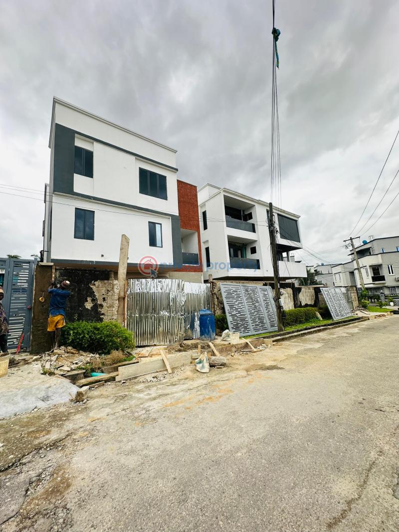 5 bedroom Detached Duplex For Sale Maryland Lagos - 1