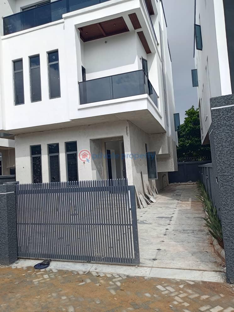 5 bedroom Detached Duplex For Sale Victoria Island Lagos