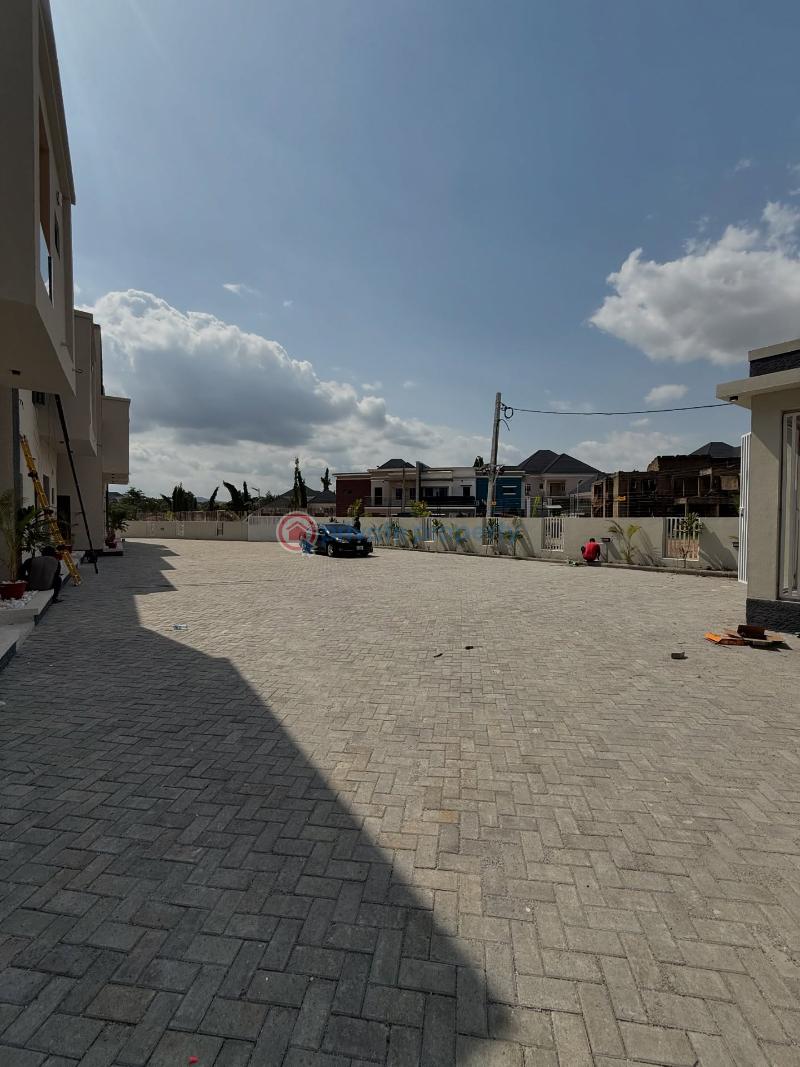 5 bedroom Detached Duplex For Sale Kado Abuja Phase 2  - 9