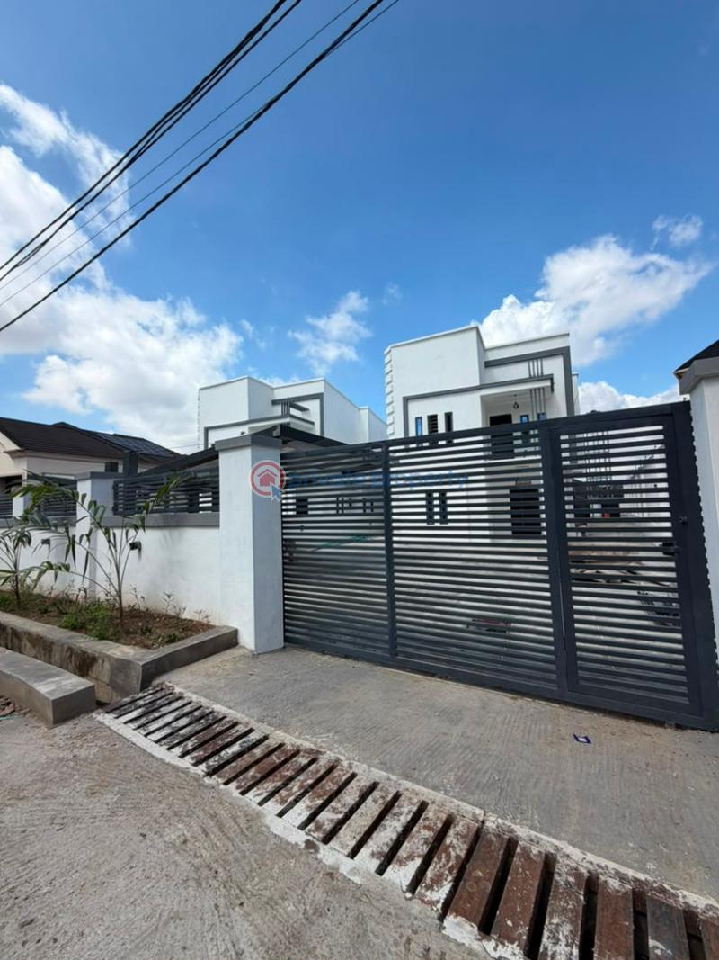 5 bedroom Detached Duplex For Sale Kolapo Ishola Gra Akobo Ibadan Oyo - 5