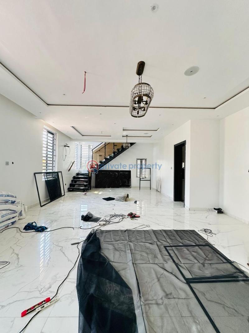 5 bedroom Detached Duplex For Sale Osapa London Lekki Lagos - 1