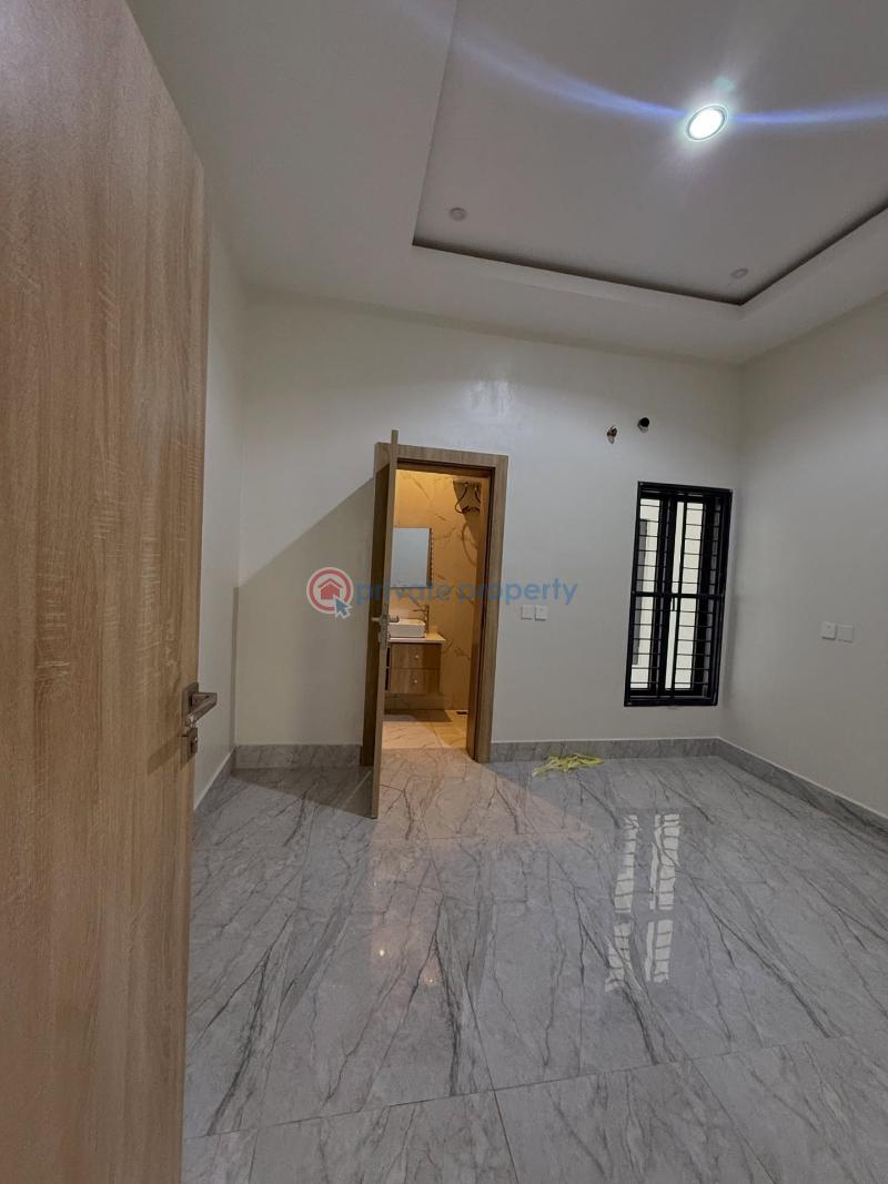 5 bedroom Detached Duplex For Sale Kado Abuja Phase 2  - 3